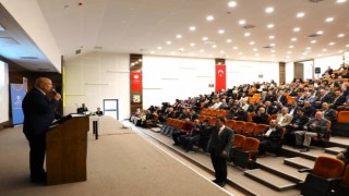 Başkan Pekmezci Mevlid-i Nebi Haftası programına katıldı