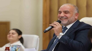 Başkan Sandıkçı: Konforlu ve güvenli yolları hizmete sunuyoruz”