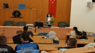 Belediye personeline bilgi edinme ve dilekçe hakkı eğitimi
