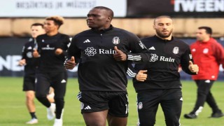 Beşiktaş, Galatasaray maçı için kampa girdi