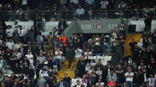 Beşiktaş tribünlerinde yönetim istifa sesleri