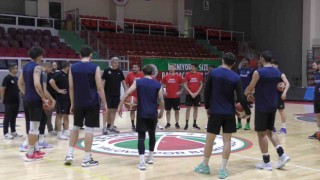 Beşok, “Görüntüde biz favoriyiz ama hiçbir maç oynanmadan kazanılmaz”