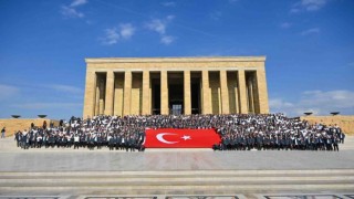 Betek Boya yönetimi ve çalışanları Anıtkabiri ziyaret etti