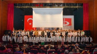 Bilecik Şeyh Edebali Üniversitesi Tıp Fakültesinde beyaz önlükler giyildi