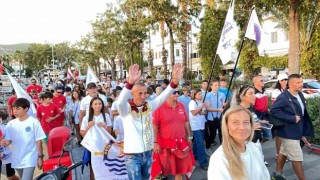 BIOR yarışları renkli kortej yürüyüşüyle başladı