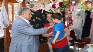 Bu Pazar Maharetli Eller Günü