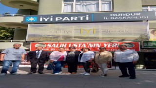 Burdur İYİ Partide 15 kişi istifa etti