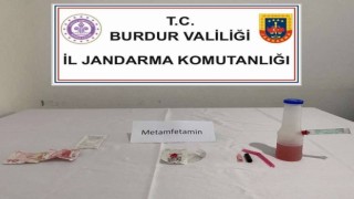 Burdurda jandarma ekiplerinin uyuşturucu operasyonunda 3 şüpheli tutuklandı