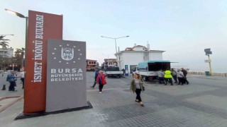 Bursa Büyükşehir Belediyesinden CHPli Mudanya Belediyesine tabela eleştirisi