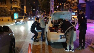 Bursa polisinden huzur ve güven uygulaması: 4 bin 702 kişi sorgulandı, 15 gözaltı