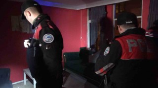 Bursada metruk bina ve ara sokak operasyonu...12 kişi yakalandı