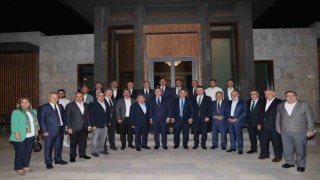 Büyük Kongre Öncesi Kayseri Zirvesi