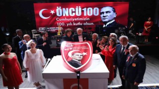 Büyükçekmecede “Cumhuriyet Balosu” düzenlendi