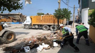 Büyükşehir nüfusun yoğun olduğu bölgelerde temizlik çalışmalarını arttırdı