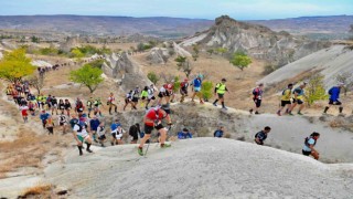 Cappadocia Ultra Trail dünyasının en iddialı isimleri Kapadokyada koşacak