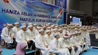 Çarşambada 102 Kuran kursu öğrencisi için icazet töreni düzenlendi