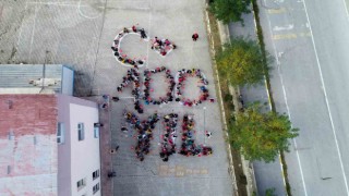 Çatakta Cumhuriyetin 100. yıl koreografisi