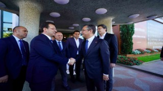 CHP Genel Başkan Adayı Özgür Özelden İmamoğluna ziyaret