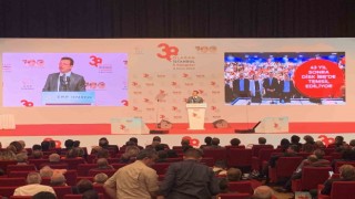 CHP İstanbul İl Kongresinde İmamoğlundan yenilenme mesajı