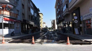 Çolak İbrahim Bey Caddesinde asfaltlama çalışması yapıldı