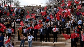 Osmaniye'deki Kastabala antik kentinde cumhuriyet konseri