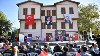 Cumhuriyetin 100üncü Yıl Coşkusu Karesi Atatürk Evinde Yaşandı