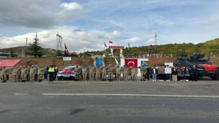 Cumhuriyetin 100üncü yılı anısına yüz öğrenci yüz fidan dikti