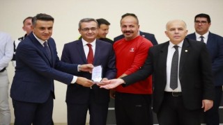 Denizlide okul sporları maratonu başladı