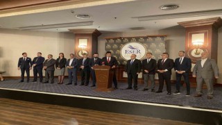 DEVA Partisinde İstanbulun 13 ilçesinde istifa depremi