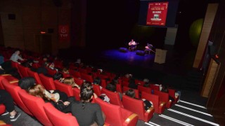 Diyarbakırda Aşık Veysel türküleriyle anıldı