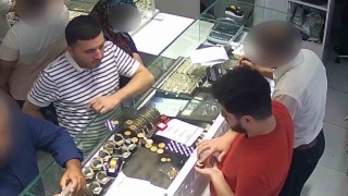 Dolandırıp altına yatırım yapmışlar