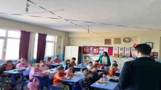 Düzenlenen kahvaltı programına katılım sağlandı