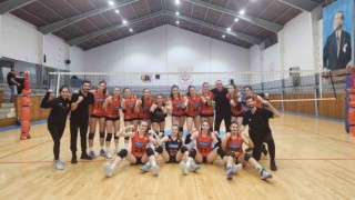 Eczacıbaşı 2. Lig Voleybol Takımı, 3te 3 yaptı