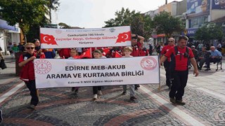 Edirnede Cumhuriyet yürüyüşü düzenlendi
