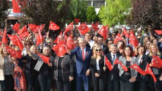 Ege Üniversitesinde Cumhuriyetin 100. Yılı Anıtı törenle açıldı