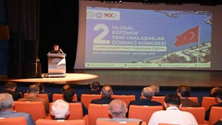 ‘Eğitimde Yeni Yaklaşımlar Öğrenci Kongresinin açılışı gerçekleştirildi