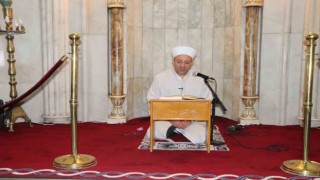 Elazığ genelindeki camilerde Filistine destek için Fetih suresi okundu