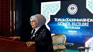 Emine Erdoğan: Koruyucu ailelik konusunda ön yargı bariyerlerini aşarak büyük yol katettik