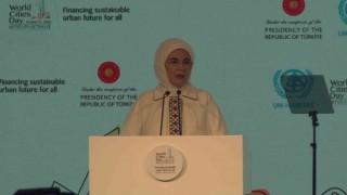 Emine Erdoğan: Sıfır Atık Projesi ile edinilen kazanımları her düzeyde güçlendirmek amacıyla Sıfır Atık Vakfı kuruldu