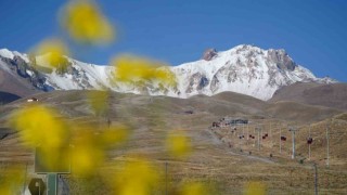 Erciyes gelinliğini giydi