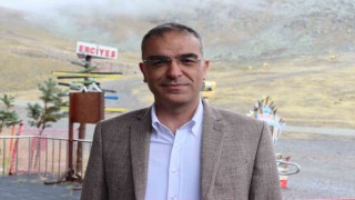 Erciyeste yaz dolu dolu geçti