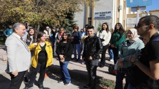 ERÜden Yeni Öğrencilere Kültür Yolu Turu
