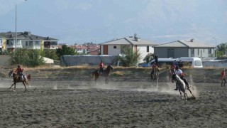 Erzincanda ata sporu cirit heyecanı