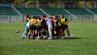 Eskişehirspor Kadınlar 3. Lig yolunda terlemeden tur atladı