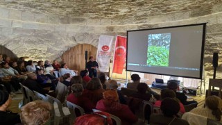 ‘Gazi Köylerde Şifa Çiçekleri Açıyor” projesi eğitimi verildi