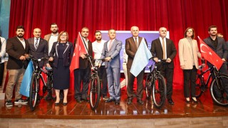 Gaziantep Büyükşehir Belediyesi, din görevlilerine bisiklet dağıttı