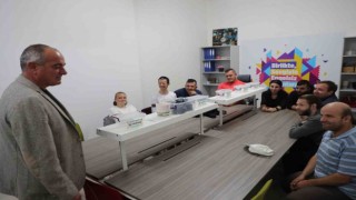 Gemlikteki bu atölye, hem sosyalleştiriyor hem de iş hayatına adapte ediyor