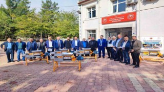 Gercüşte 30 köye üzüm sıkma makinesi dağıtıldı