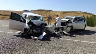 Gercüşte trafik kazası: 8 yaralı