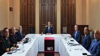 Güvenlik ve İstihbarat Toplantısı, Bakan Yerlikaya başkanlığında yapıldı